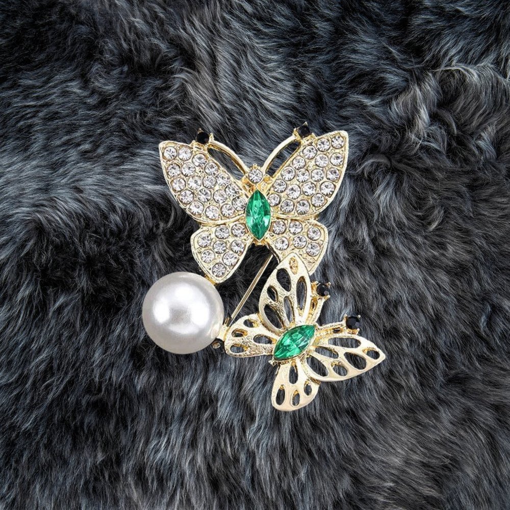 Crystal Butterfly Brooch - Pearl Pin